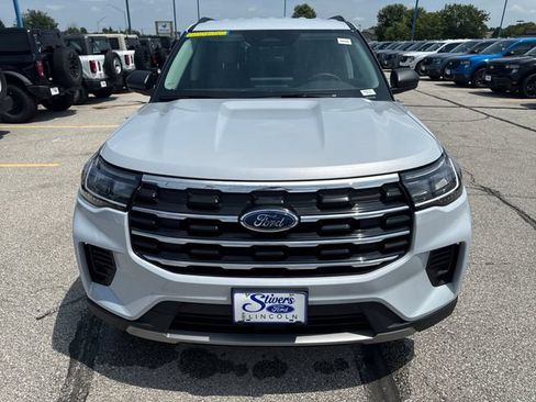 New 2026 Ford Explorer Active AWD/4WD image 11