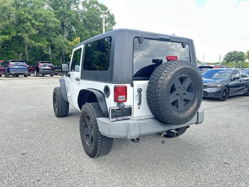 Used 2013 Jeep Wrangler Sport w/ Connectivity Group AWD/4WD image 4
