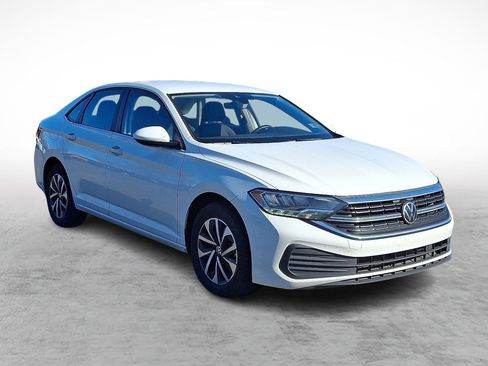 Used 2024 Volkswagen Jetta S image 7