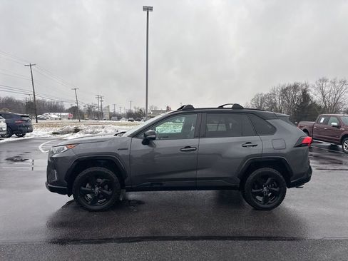 Used 2020 Toyota RAV4 XSE image 4