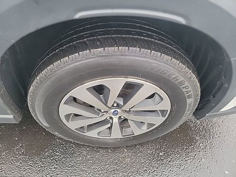 Used 2023 Subaru Outback Premium image 15