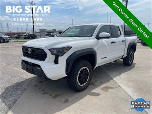 Used 2024 Toyota Tacoma TRD Off-Road image 1