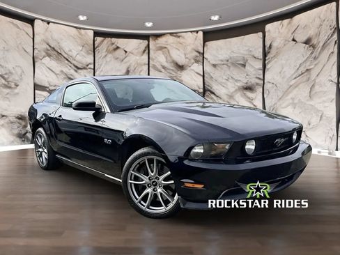 Used 2012 Ford Mustang GT Premium w/ Brembo Brake Pkg RWD image 17