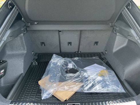 Certified 2025 Audi Q3 2.0T Premium Plus image 35