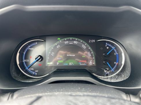 Used 2023 Toyota RAV4 LE AWD/4WD image 16