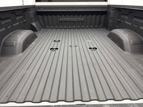 Used 2024 GMC Sierra 2500 AT4X image 15