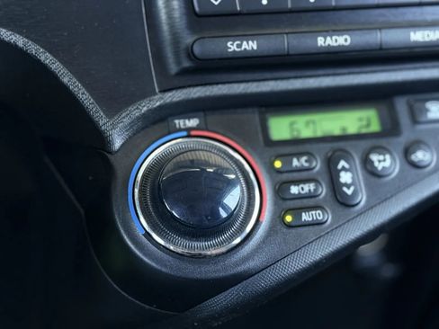 Used 2014 Toyota Prius C One image 26