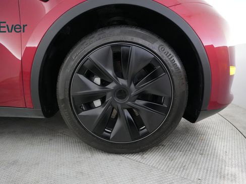 Used 2025 Tesla Model Y Long Range RWD image 20