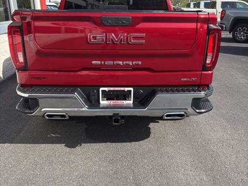 Used 2021 GMC Sierra 1500 SLT AWD/4WD image 12