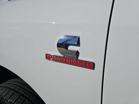 Used 2024 RAM 3500 Big Horn image 40
