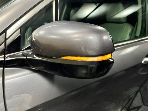Used 2019 Honda Pilot Elite image 30
