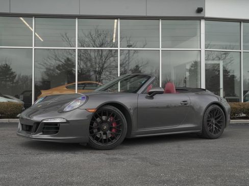 Used 2016 Porsche 911 Carrera 4 GTS AWD/4WD image 2