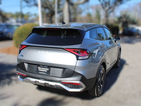 Certified 2024 Kia Sportage LX image 7
