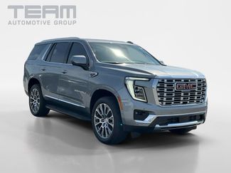 New 2026 GMC Yukon Denali w/ LPO, Floor Liner Package video 1
