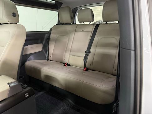 Used 2023 Land Rover Defender 90 S AWD/4WD image 18