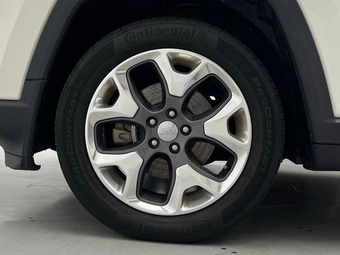 Used 2019 Jeep Compass Limited w/ Safety & Security Group FWD image 22