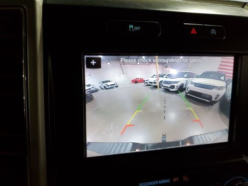Used 2019 Ford F150 Lariat RWD image 29