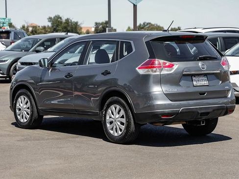 Used 2016 Nissan Rogue S AWD/4WD image 2