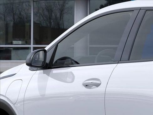 New 2027 Chevrolet Bolt LT w/ Comfort Package image 12