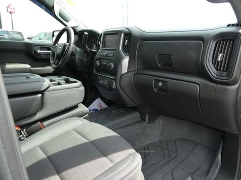 Certified 2025 Chevrolet Silverado 1500 Custom w/ Turbomax Blackout Package image 15