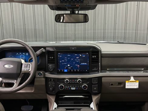 Used 2026 Ford F450 Platinum w/ Platinum Plus Package image 38