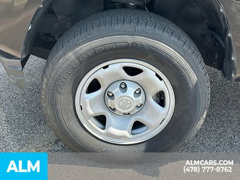 Used 2023 Toyota Tacoma SR AWD/4WD image 12