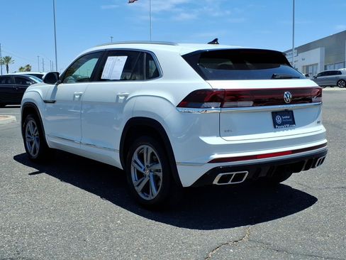 Certified 2024 Volkswagen Atlas Cross Sport SEL R-Line AWD/4WD image 5