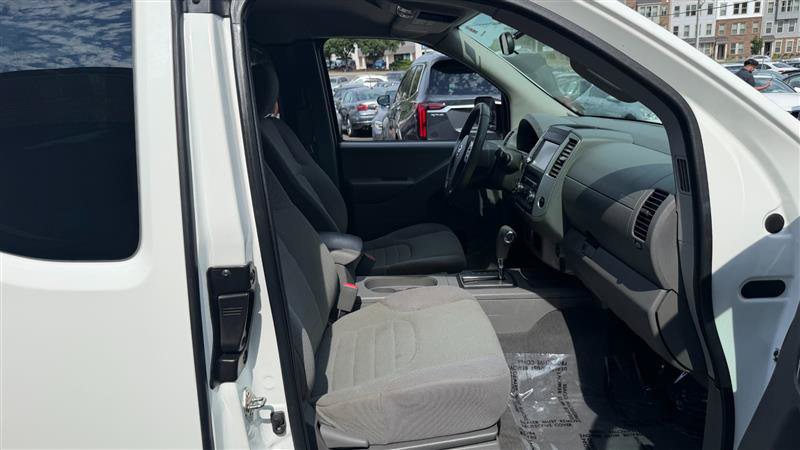 Used 2019 Nissan Frontier S RWD image 6