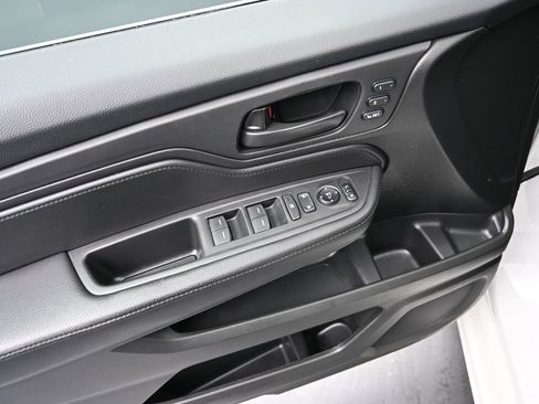 Certified 2023 Honda Odyssey Sport image 24