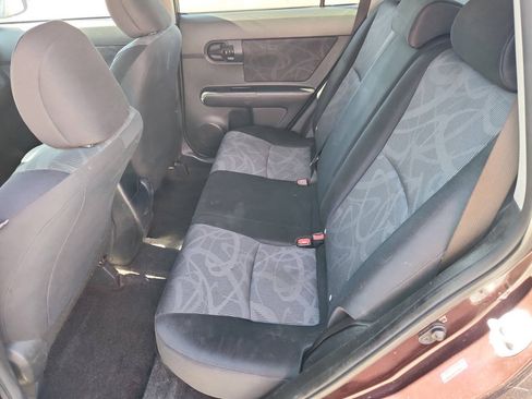 Used 2011 Scion xB FWD image 15