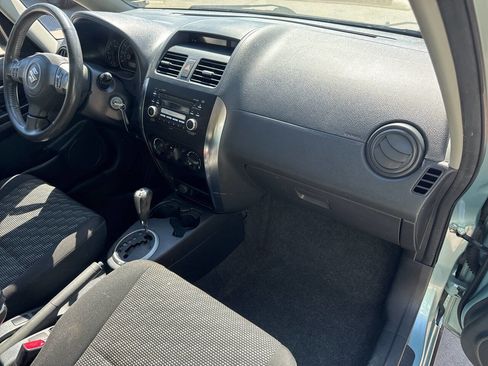 Used 2009 Suzuki SX4 AWD Hatchback image 15