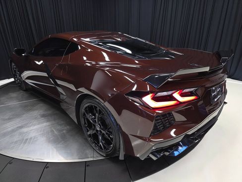 Used 2022 Chevrolet Corvette Stingray Premium Cpe w/ Z51 Performance Package RWD image 49
