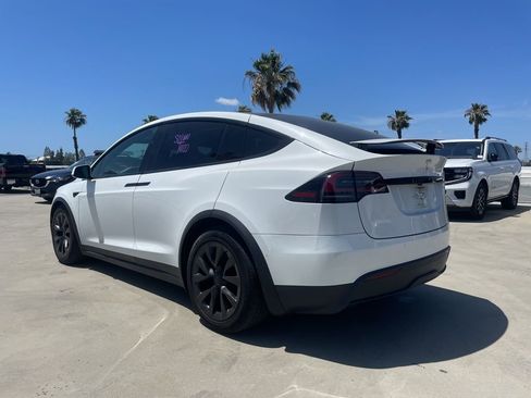 Used 2023 Tesla Model X AWD/4WD image 4