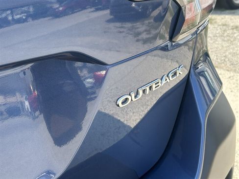 Used 2021 Subaru Outback Limited AWD/4WD image 30