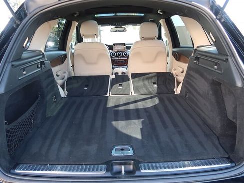 Used 2017 Mercedes-Benz GLC 300 w/ Premium 1 Package image 20