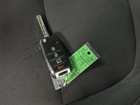 Used 2016 Kia Soul FWD image 9