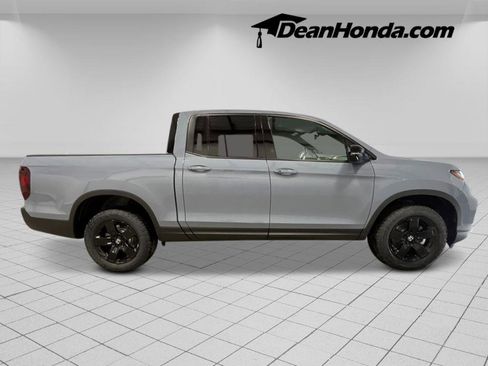 New 2026 Honda Ridgeline Black Edition image 8