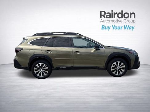 Used 2023 Subaru Outback Limited AWD/4WD image 8