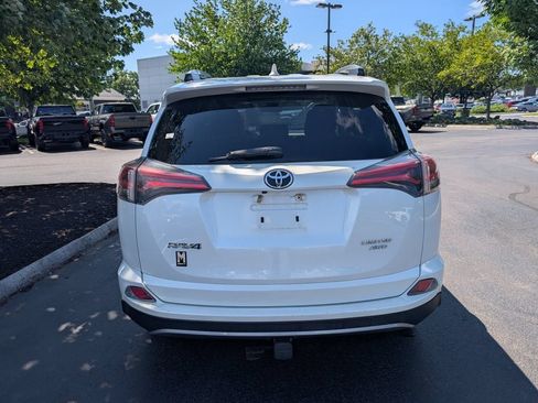 Used 2017 Toyota RAV4 Limited AWD/4WD image 6