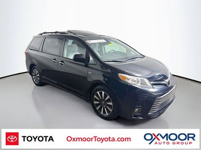 Certified 2018 Toyota Sienna XLE w/ XLE Navigation Package