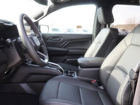 Used 2026 Chevrolet Colorado Trail Boss image 13