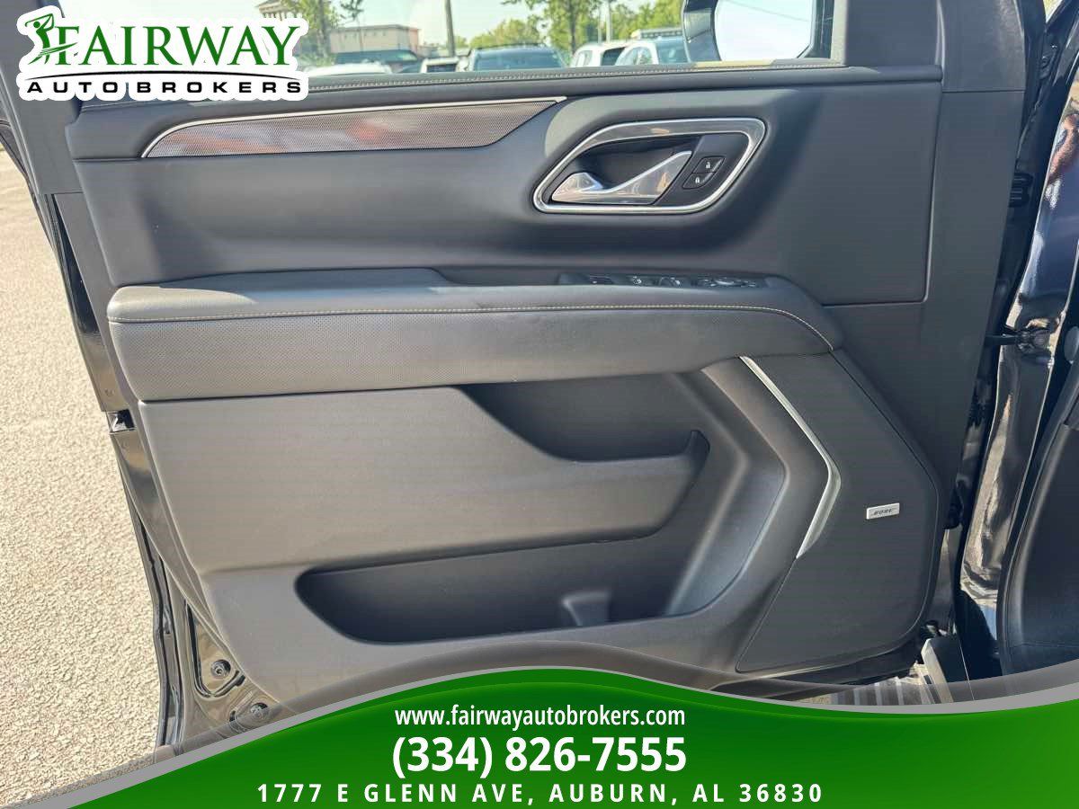Used 2021 GMC Yukon XL AT4 w/ AT4 Premium Plus Package AWD/4WD image 31