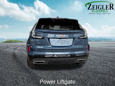 Used 2024 Cadillac XT4 Sport w/ Active Safety Package AWD/4WD image 4