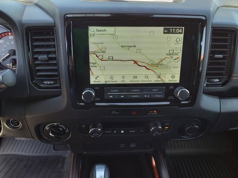 Used 2024 Nissan Frontier PRO-4X w/ Off-Road Protection Package image 20