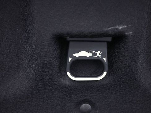 Used 2023 Chevrolet Camaro LT image 38