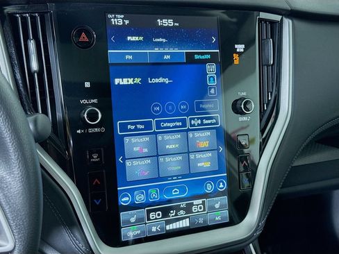 Used 2025 Subaru Outback Premium w/ Popular Package #1 AWD/4WD image 8