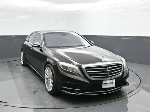 Used 2016 Mercedes-Benz S 550 Sedan image 22