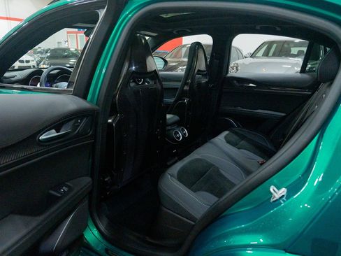 Used 2022 Alfa Romeo Stelvio Quadrifoglio w/ Active Assist Plus Package image 23