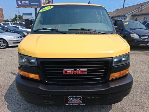 Used 2020 GMC Savana 2500 w/ Driver Convenience Package RWD image 7