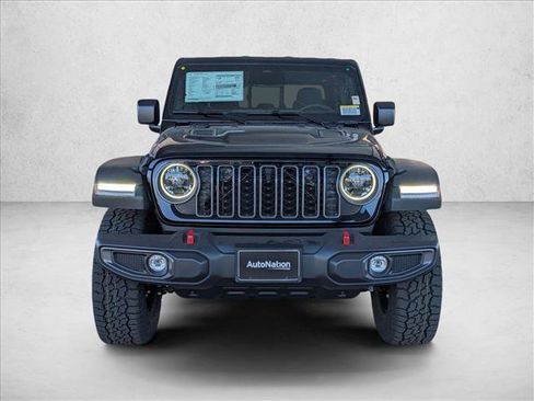 New 2026 Jeep Gladiator Rubicon w/ Technology Group AWD/4WD image 5